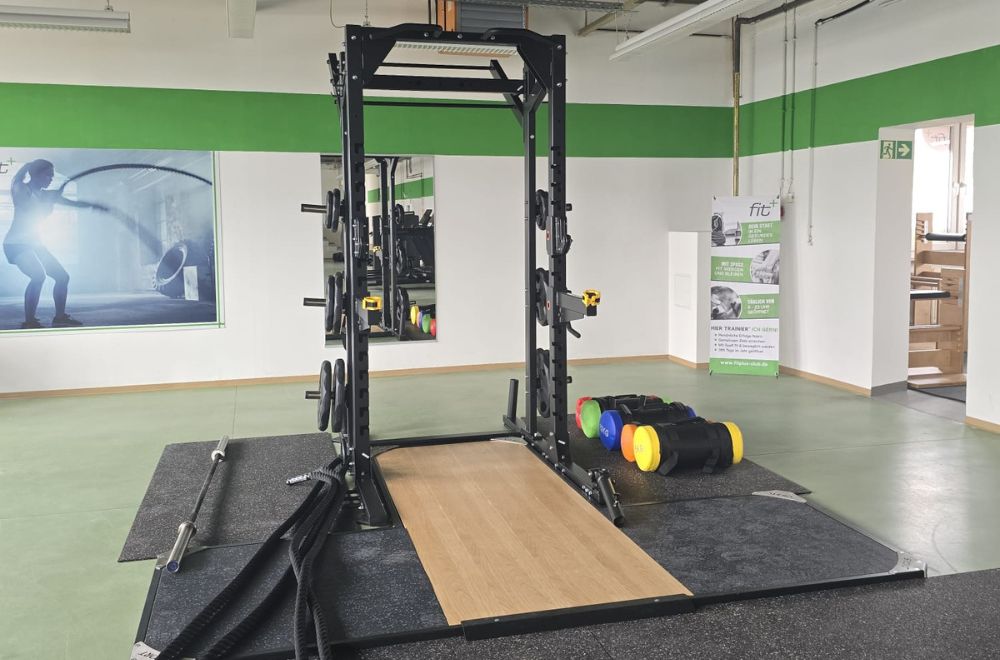 fitplus_Steinbach-Hallenberg_Freihantelnbereich